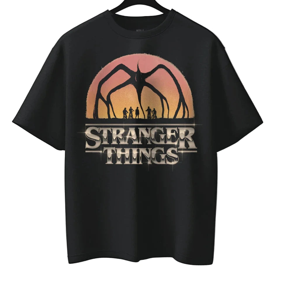 AZOTMENTES PLAYERA : STRANGER THINGS